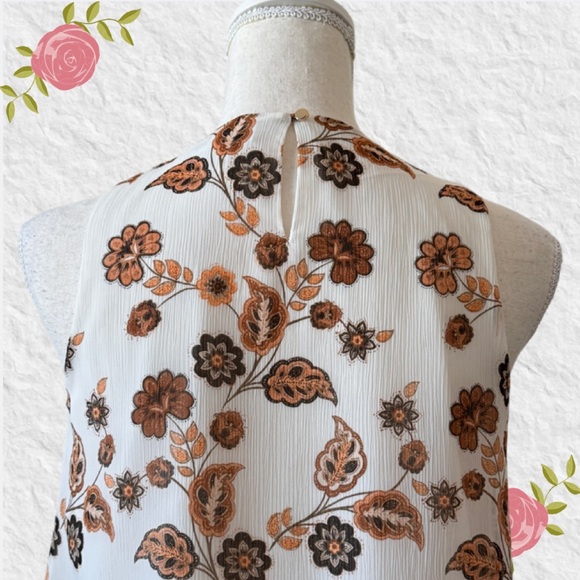 Calvin Klein Sleeveless Pleat Front Blouse - Picture 7 of 11